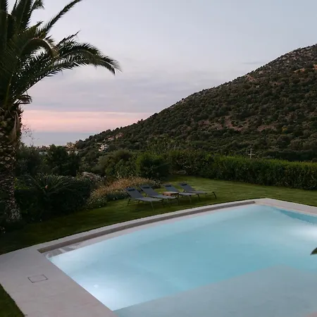 Manolioudis Villa